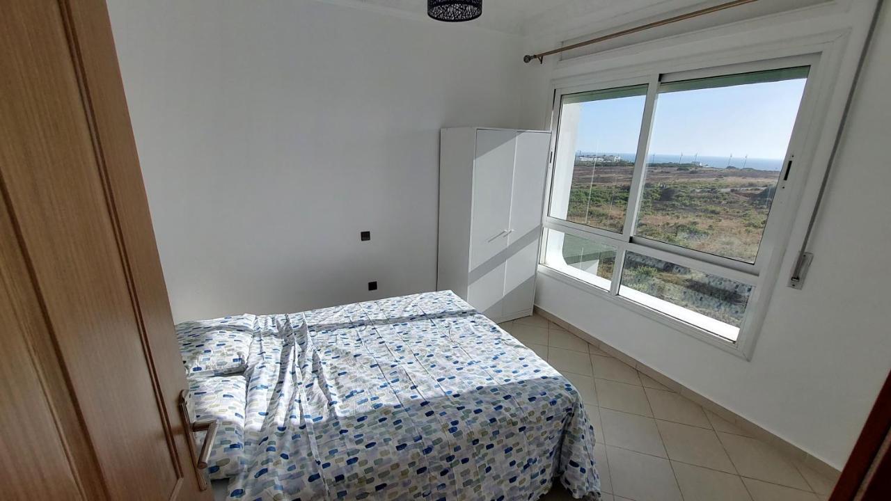 Appartement Avec Piscines, Vue Sur Mer Et Acces A La Plage A Achakar Hill, Tanger. المظهر الخارجي الصورة