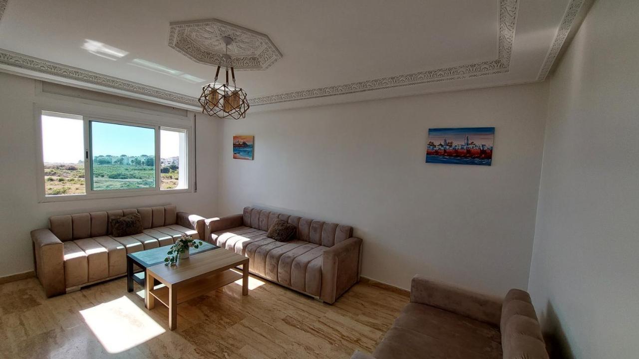Appartement Avec Piscines, Vue Sur Mer Et Acces A La Plage A Achakar Hill, Tanger. المظهر الخارجي الصورة